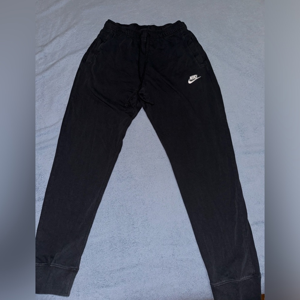 Nike joggers